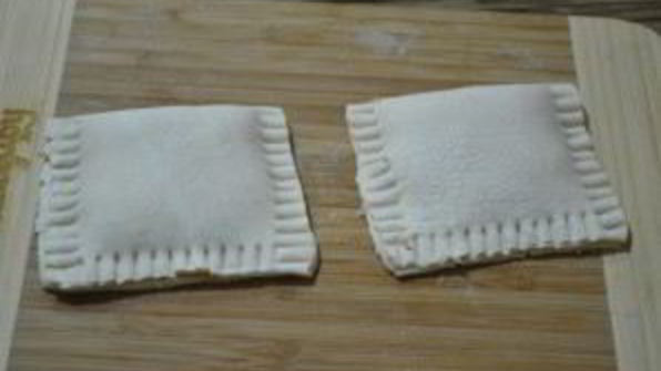 пирожки с капустой из слоеного бездрожжевого теста