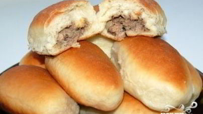 Пирожки с консервированной рыбой