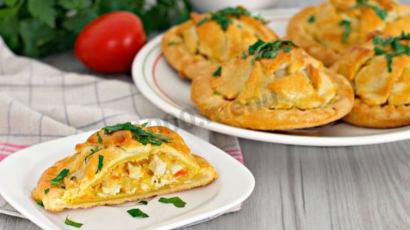 пирожки с курицей и картошкой в духовке