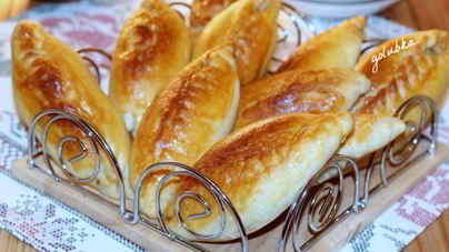 Пирожки с мясным фаршем и грибами