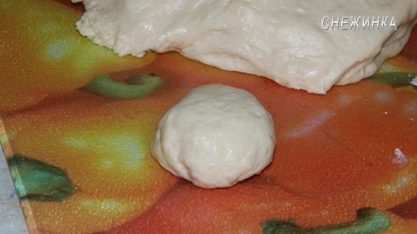 пирожки с мясом и капустой, и пирожковый дракон