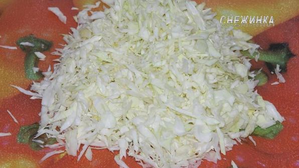 пирожки с мясом и капустой, и пирожковый дракон