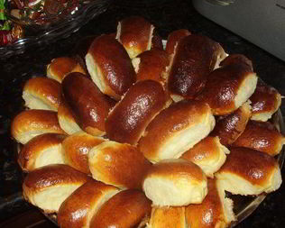 Пирожки с мясом, капустой и творогом