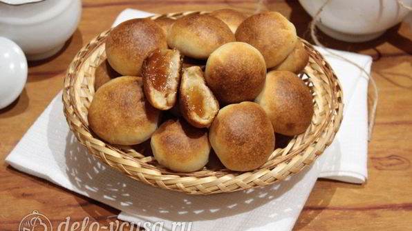 пирожки с повидлом