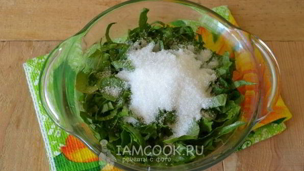 пирожки с щавелем в духовке