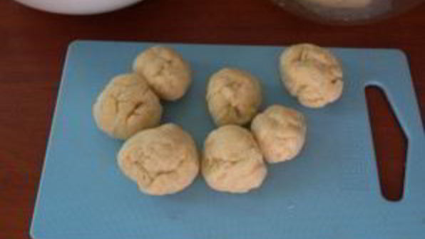 пирожки с сосисками и сыром