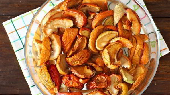 пирожки с сушеными яблоками