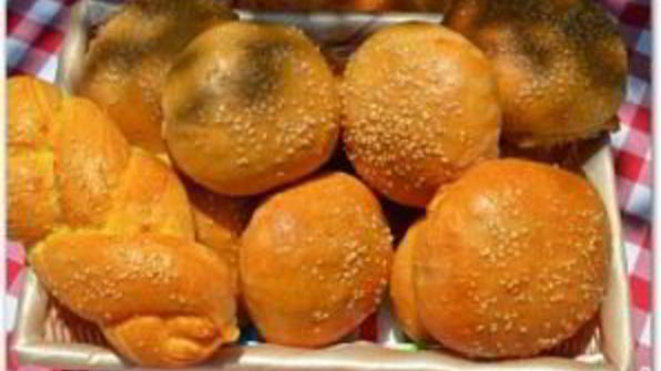 пирожки с творогом и изюмом