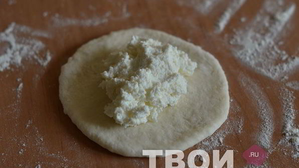 пирожки с творогом