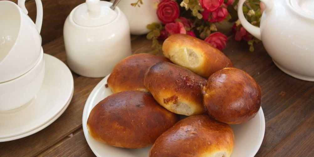 Рецепт пирожки с яблоком из дрожжевого теста