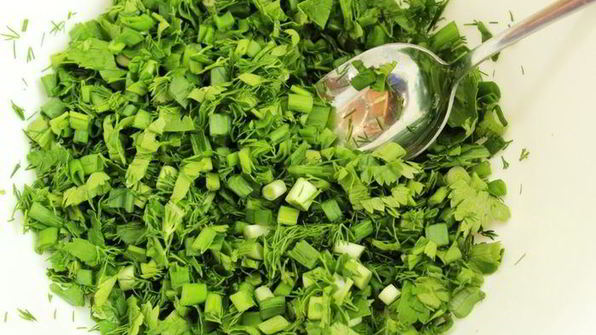 пирожки с яйцом и пряной зеленью