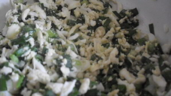 пирожки с зеленым луком и яйцом