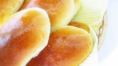 Пирожки со смородиной из дрожжевого теста