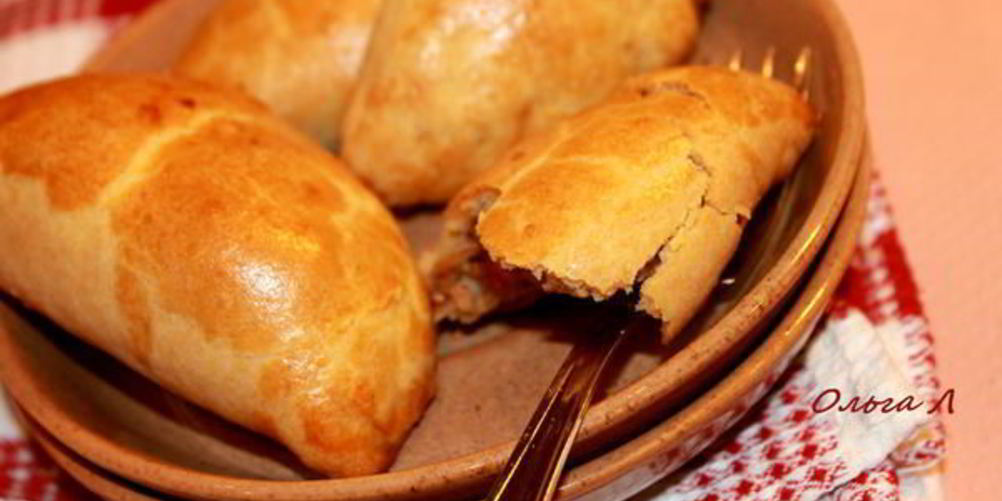 Рецепт шоссоны пирожки с грушей и горгонзолой