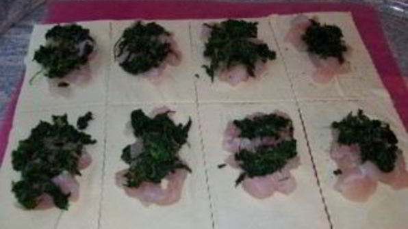 слоеные пирожки с рыбой