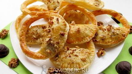 Слоеные пирожки Сумочки