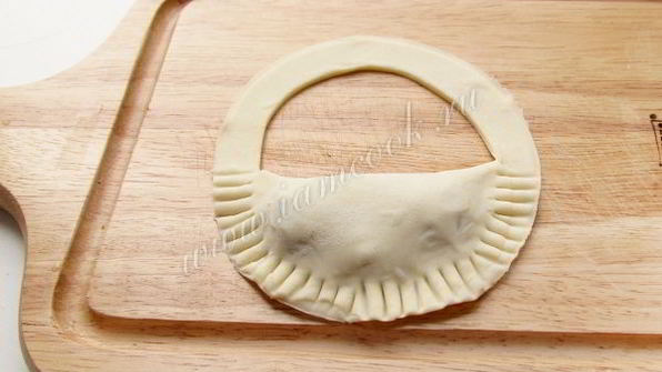 слоеные пирожки сумочки