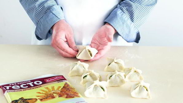 яичные пирожки с черемшой и зеленым луком