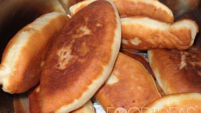 Жареные пирожки с повидлом