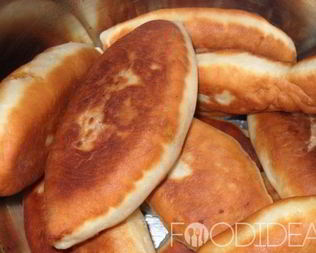 Жареные пирожки с повидлом