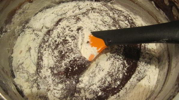 брауни с фундуком