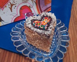 Мини-пирожное Валентинка