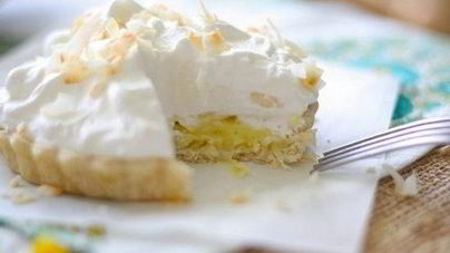 Нежное пирожное с бананово-кокосовой начинкой