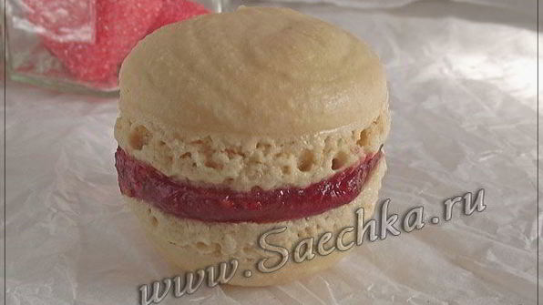 пирожное макарон