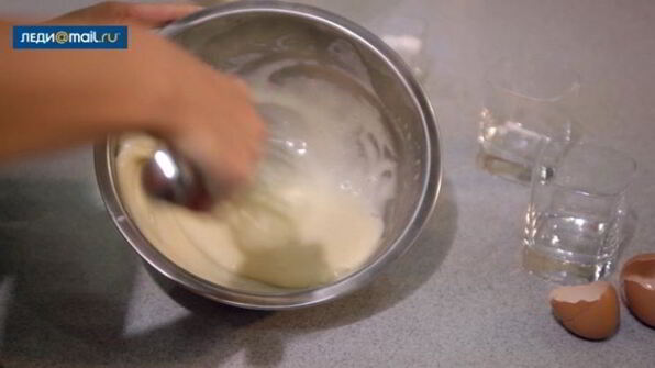 пирожное шоколадная лава