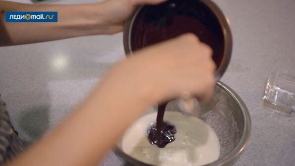 пирожное шоколадная лава