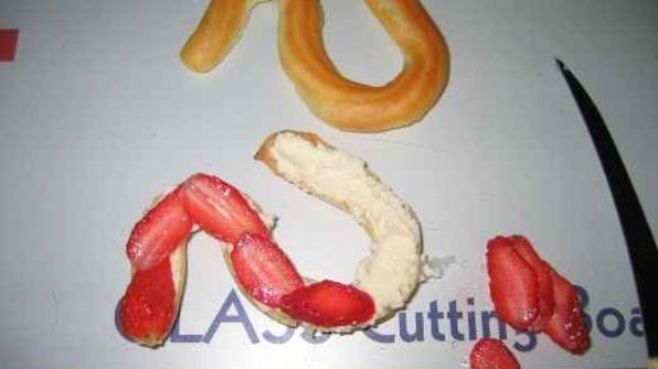 пирожное змейки