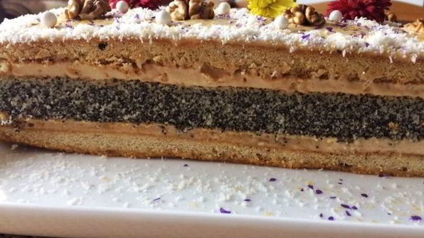 пирожные маковые с кофейным кремом