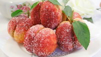 Пирожные Персики