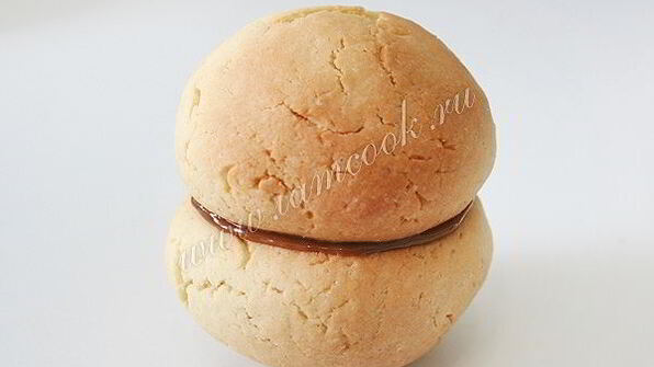 пирожные персики