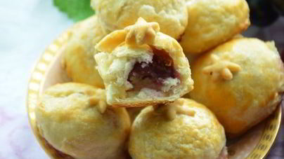 Пирожные с виноградом