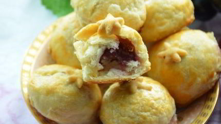 Пирожные с виноградом