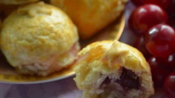 пирожные с виноградом