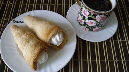 Пирожные трубочки