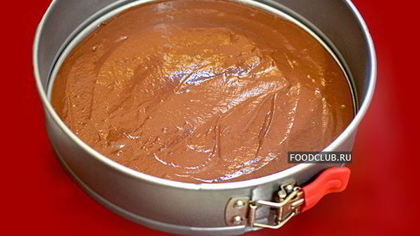 шоколадное пирожное