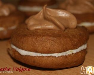 Шоколадные пирожные с кремом