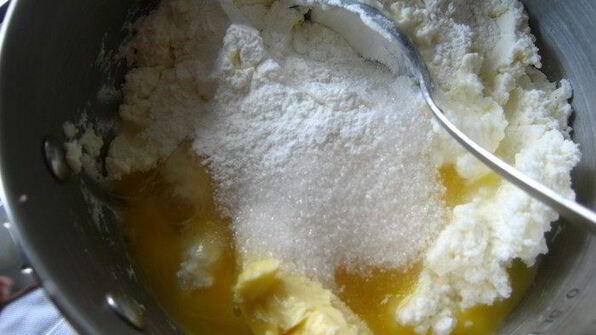 тыквенный брауниз с творожной начинкой