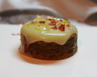 Тыквенные пирожные под апельсиново-сметанной глазурью