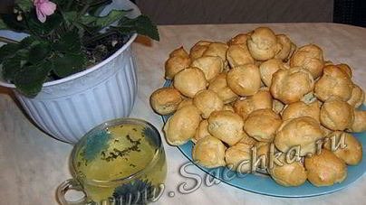 Заварные пирожные с сырным кремом