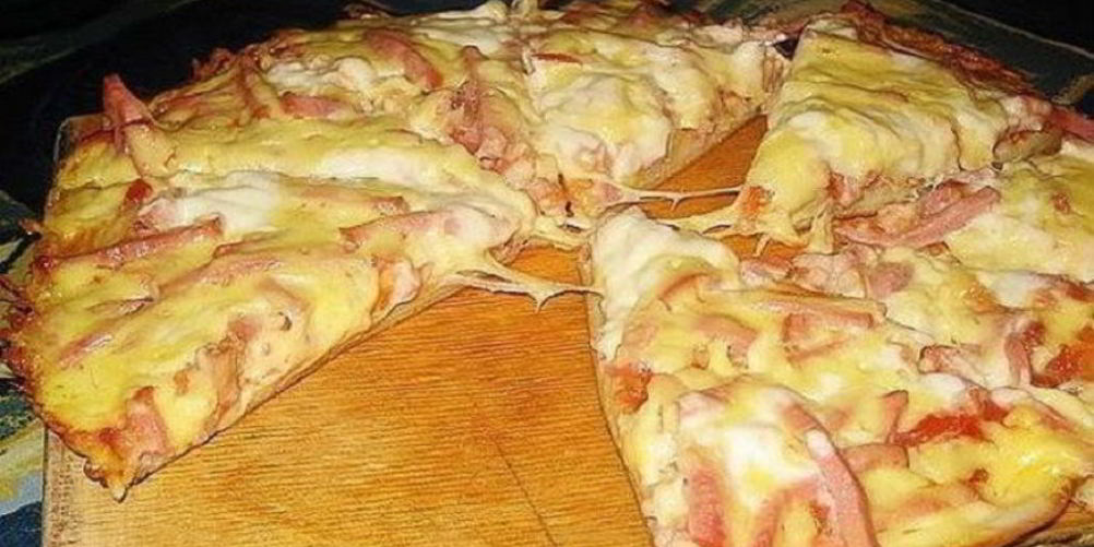 Рецепт быстрая пицца на сковороде