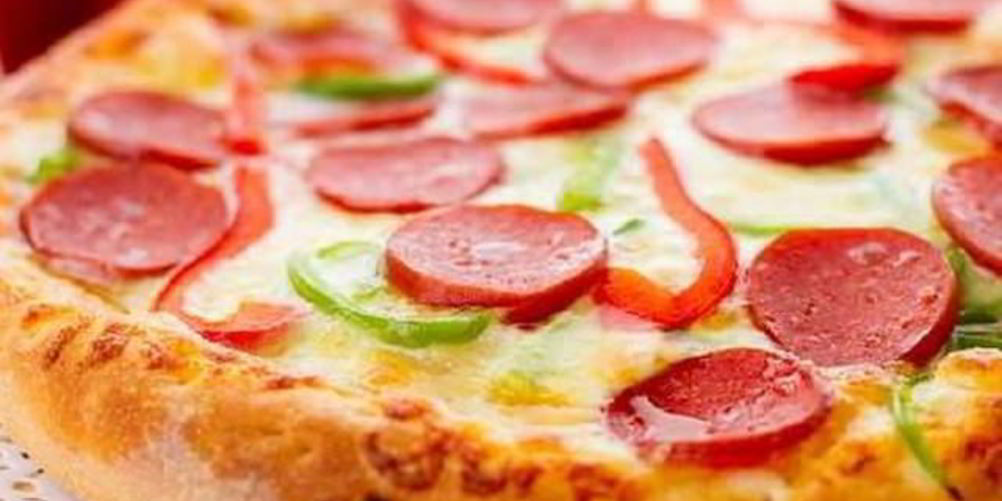 Рецепт пикантная пицца с чоризо