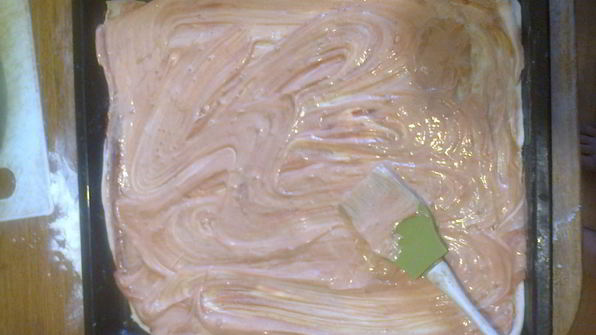 пицца из слоеного теста с лечо