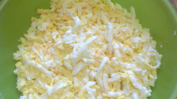 пицца из слоеного теста с лечо