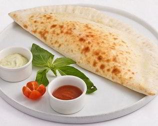 Пицца Кальцоне по-итальянски