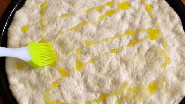 пицца летняя с цукини и кукурузой