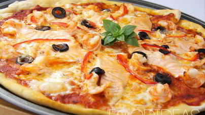 Пицца Морской волк с горбушей и креветками